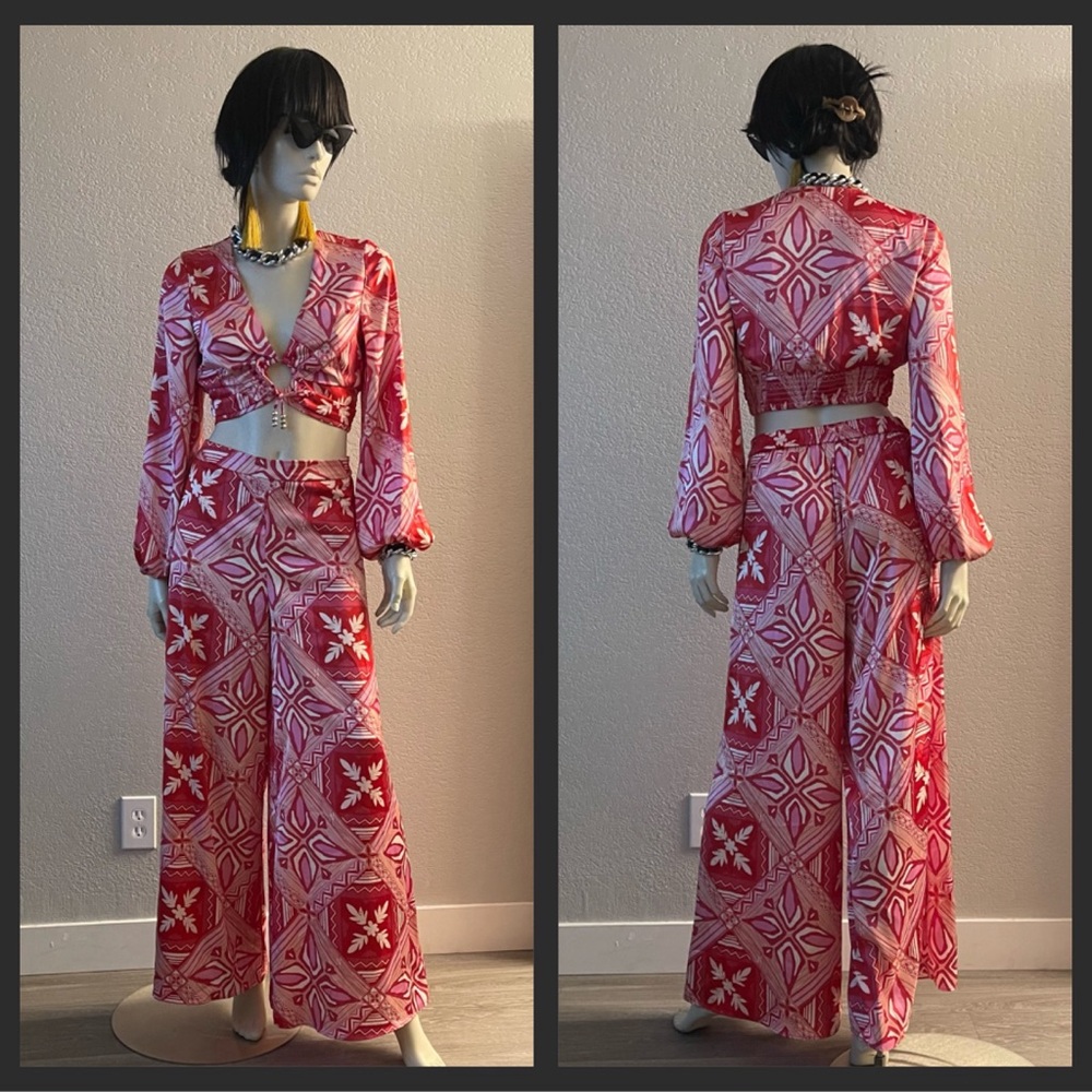 Caroline Constas - image 2